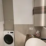 La Rosa Del *