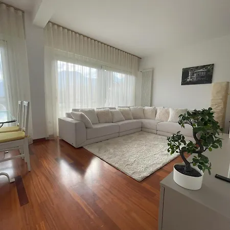 Apartment La Rosa Del